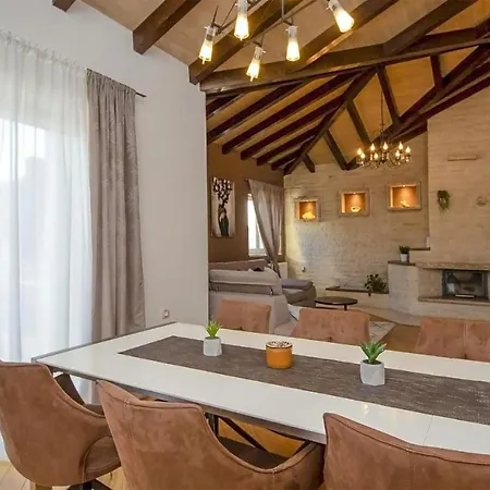 Cozy Home In Dubrava Kod Sibenika Дом отдыха Дубрава