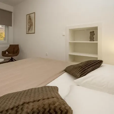 Ferienhaus In Kod Sibenika