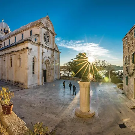 In Kod Sibenika Ferienhaus *