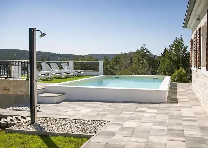 In Kod Sibenika בית נופש