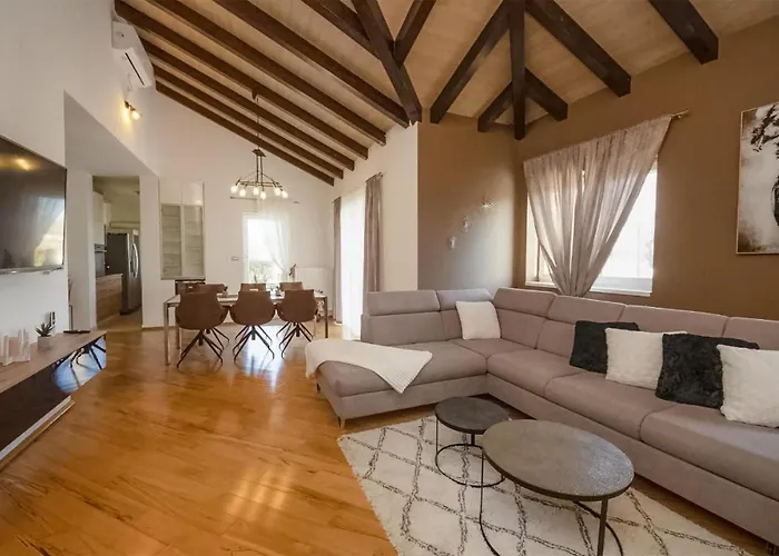 In Kod Sibenika Σπίτι διακοπών *