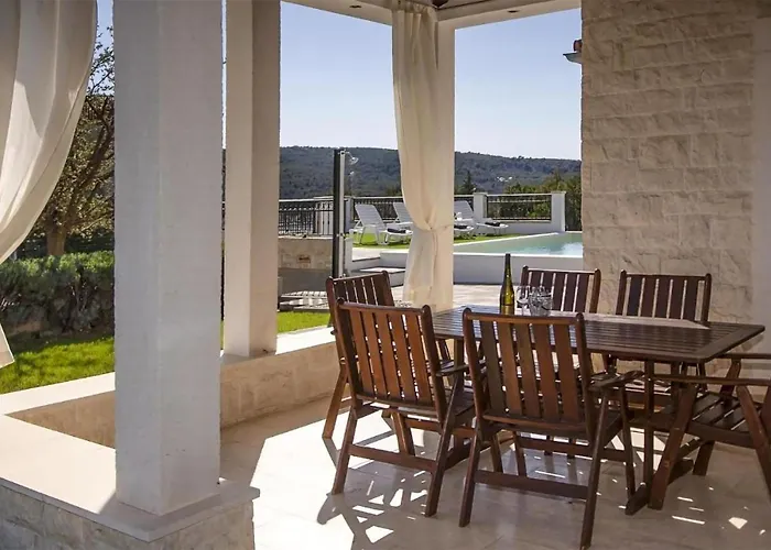 In Kod Sibenika Dubrava (Sibenik-Knin)